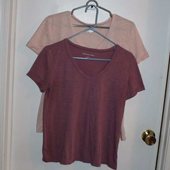 American Eagle Soft & Sexy Cuffed Sleeve V-Neck Tee - Set of 2 - Picture 1 of 4